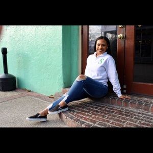 Meet your Posher, Briana